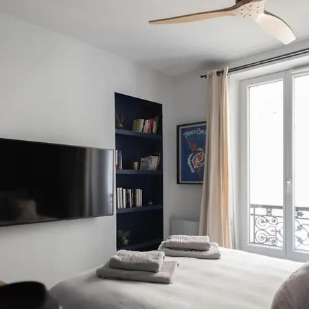 Nice Apartment 45 M For 2 Bright And Decorated